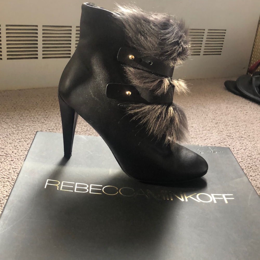 Rebecca Minkoff short black ankle fur boots